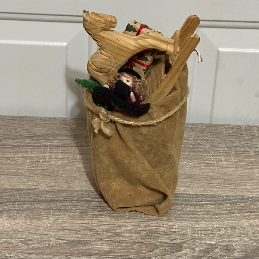 Byers‎ Choice Santa Burlap Toy Sack Rocking Horse Doll Candy Present
